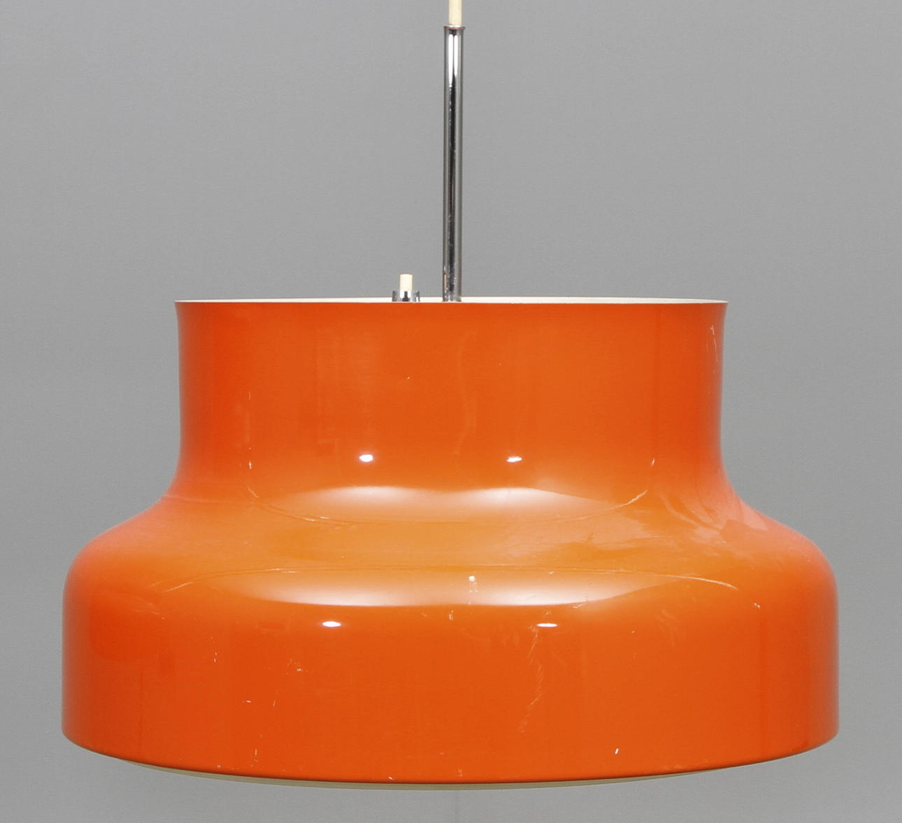 TAKLAMPA, "Bumling", Ateljé Lyktan, Åhus. 1900-talets andra hälft.