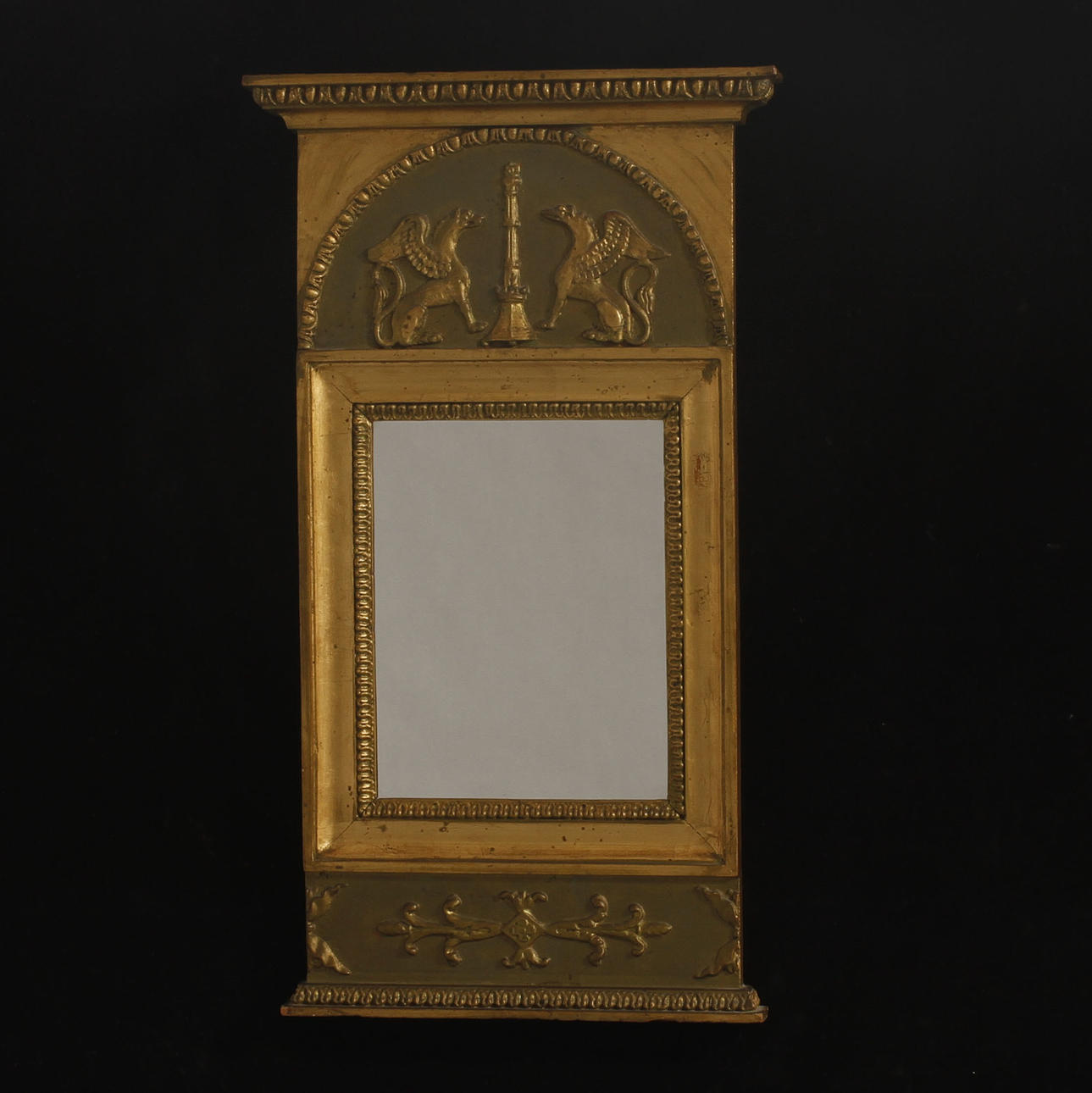 MIRROR, 19th century, indistinct hall stamp.