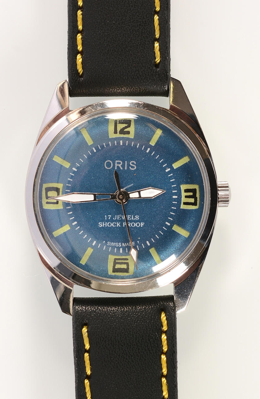 HERRARMBANDSUR, Oris, stål, 1970-tal.