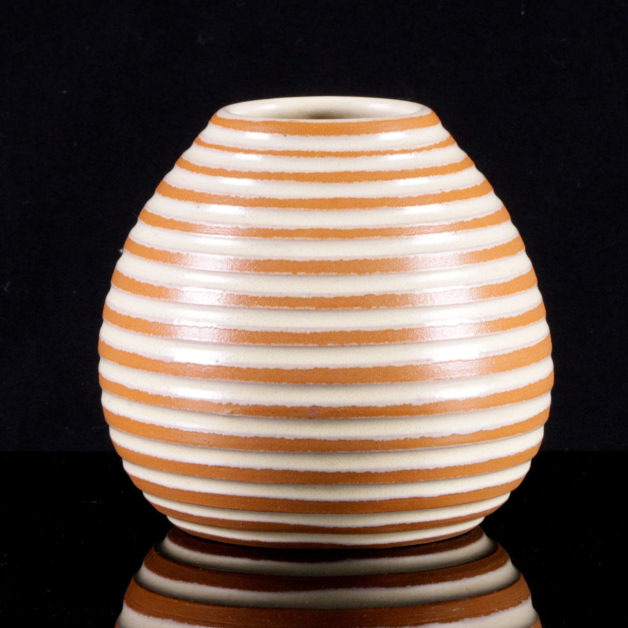 VAS, keramik, Upsala-Ekeby, Ingrid Atterberg, 1948.