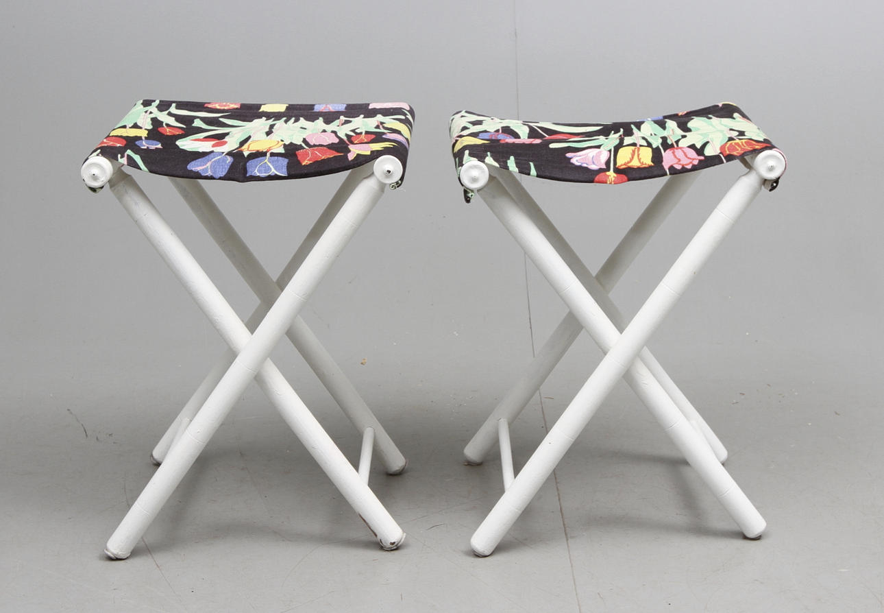 PALLAR, ett par, 1930-tal, TYG, "Tulpan", Josef Frank för Firma Svenskt tenn.