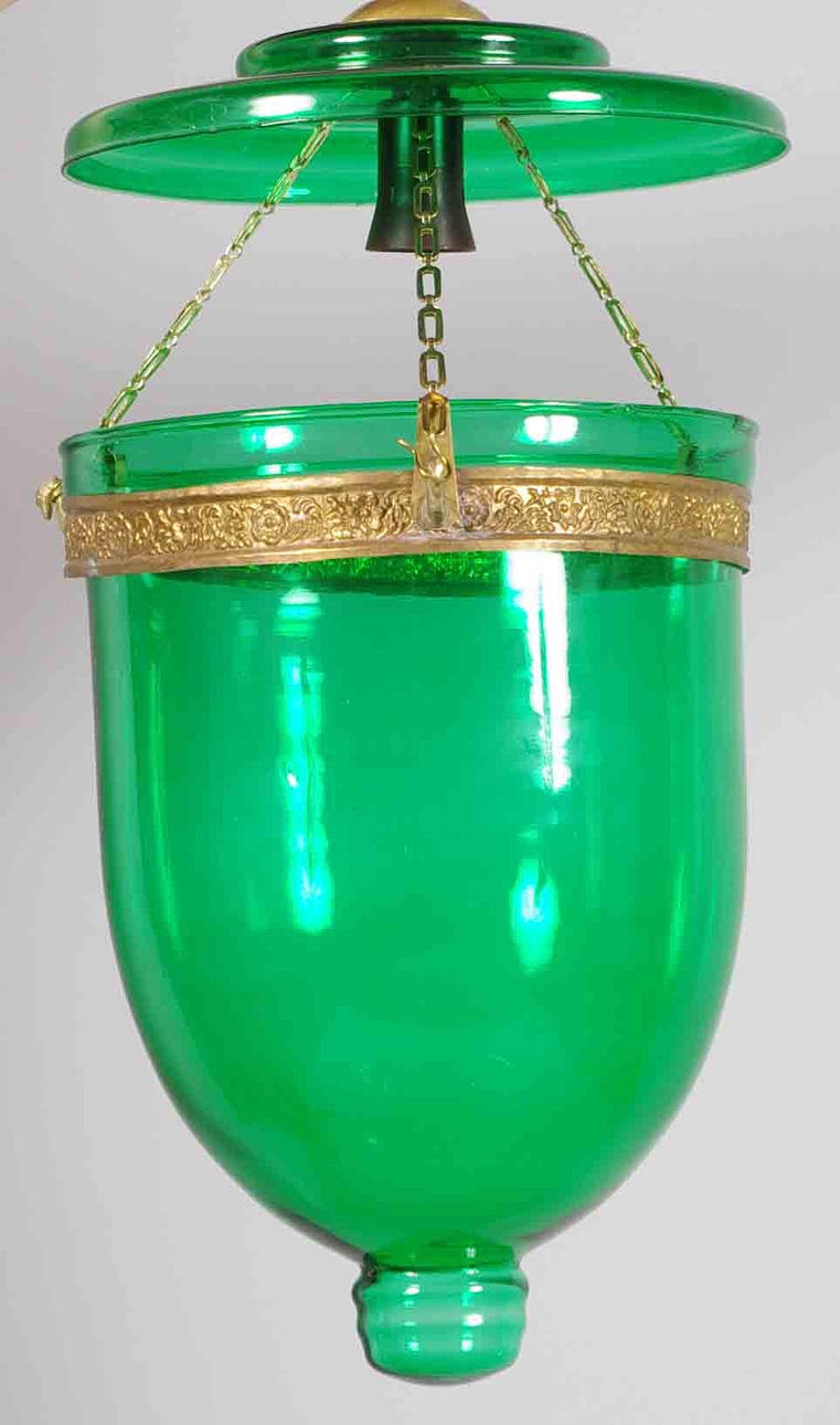 MÅNSKENSAMPEL, grönt glas, sekelskiftet 1800/1900.