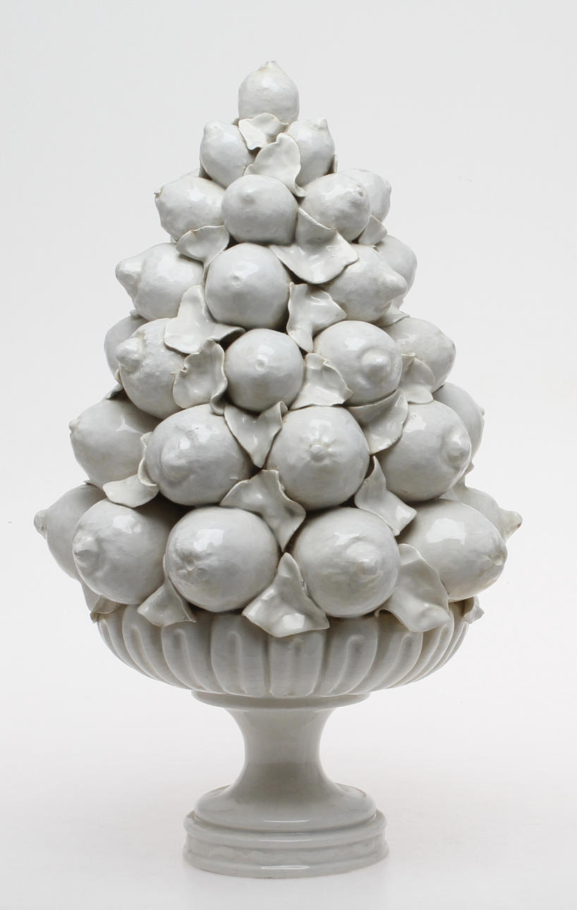 BORDSDEKORATION, keramik, etikettmärkt A.B.C Bassano.