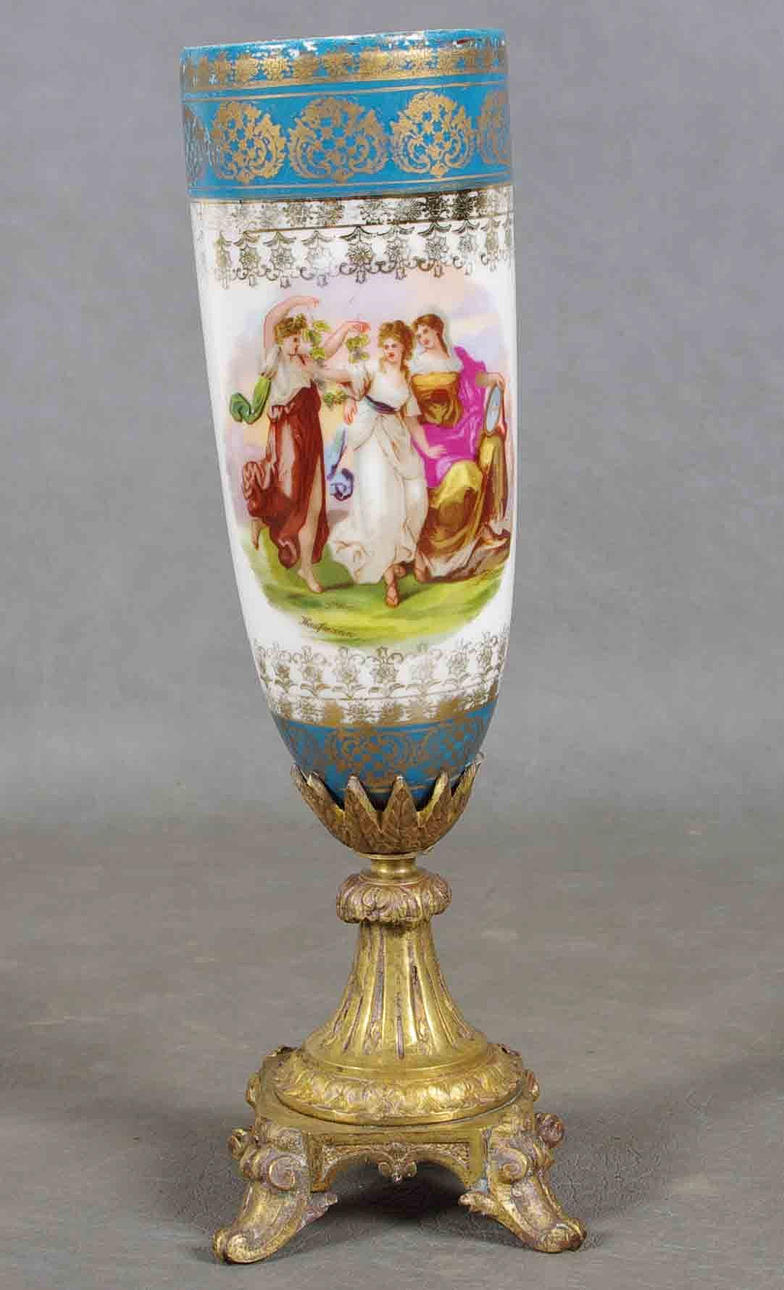 VAS, mässing/porslin, sent 1800-tal.