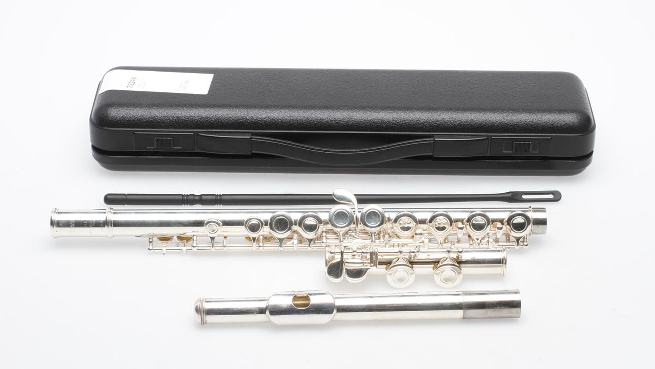 TVÄRFLÖJT, Yamaha 211.