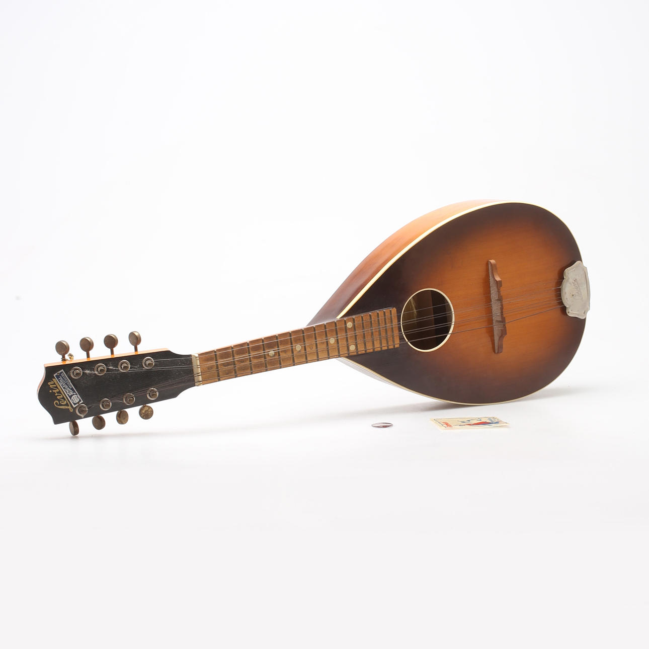 MANDOLIN, Levin no. 355, 1940-tal.