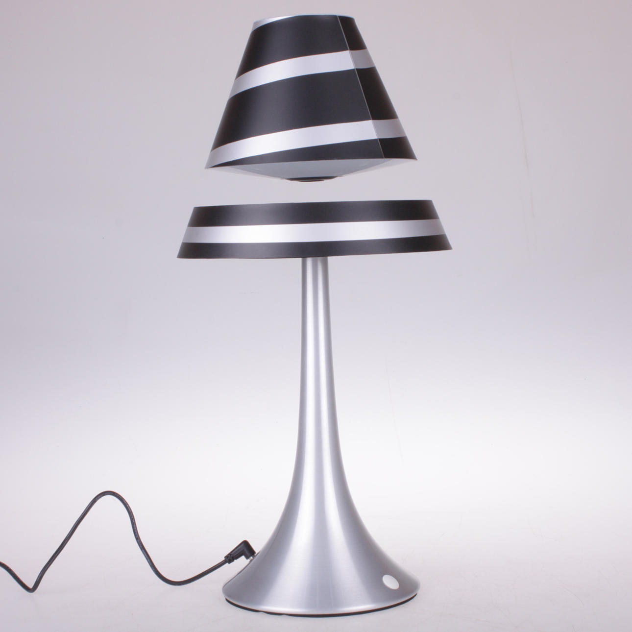 FLØDENDE LAMPE, "Hypnosis", stribet, No Gravity.