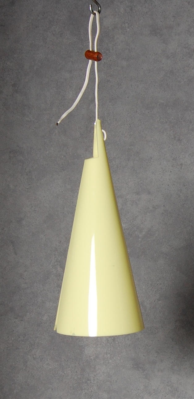 TAKLAMPA " STRUTEN "Ateljé Lyktan, 1950-tal, ( Nr. 2 ).