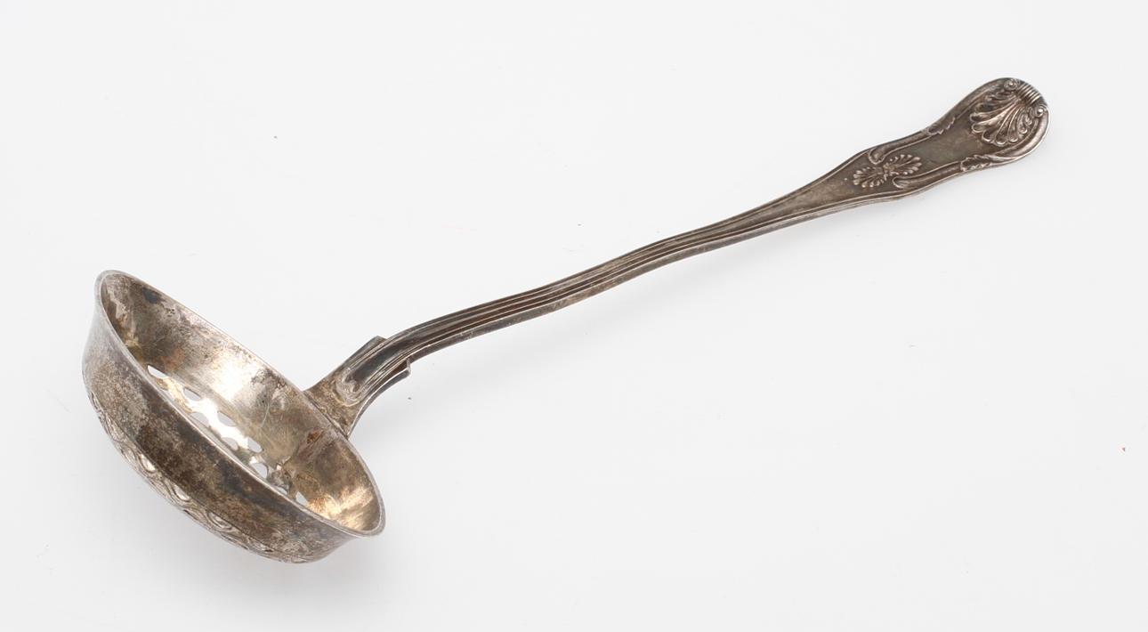 SOCKERSTRÖARE, silver, Samuel Pettersson, Linköping, 1800-tal.