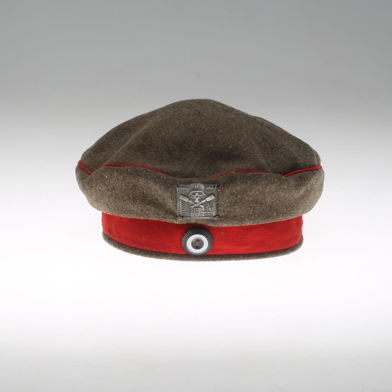 MÖSSA, Österrike-Ungern.