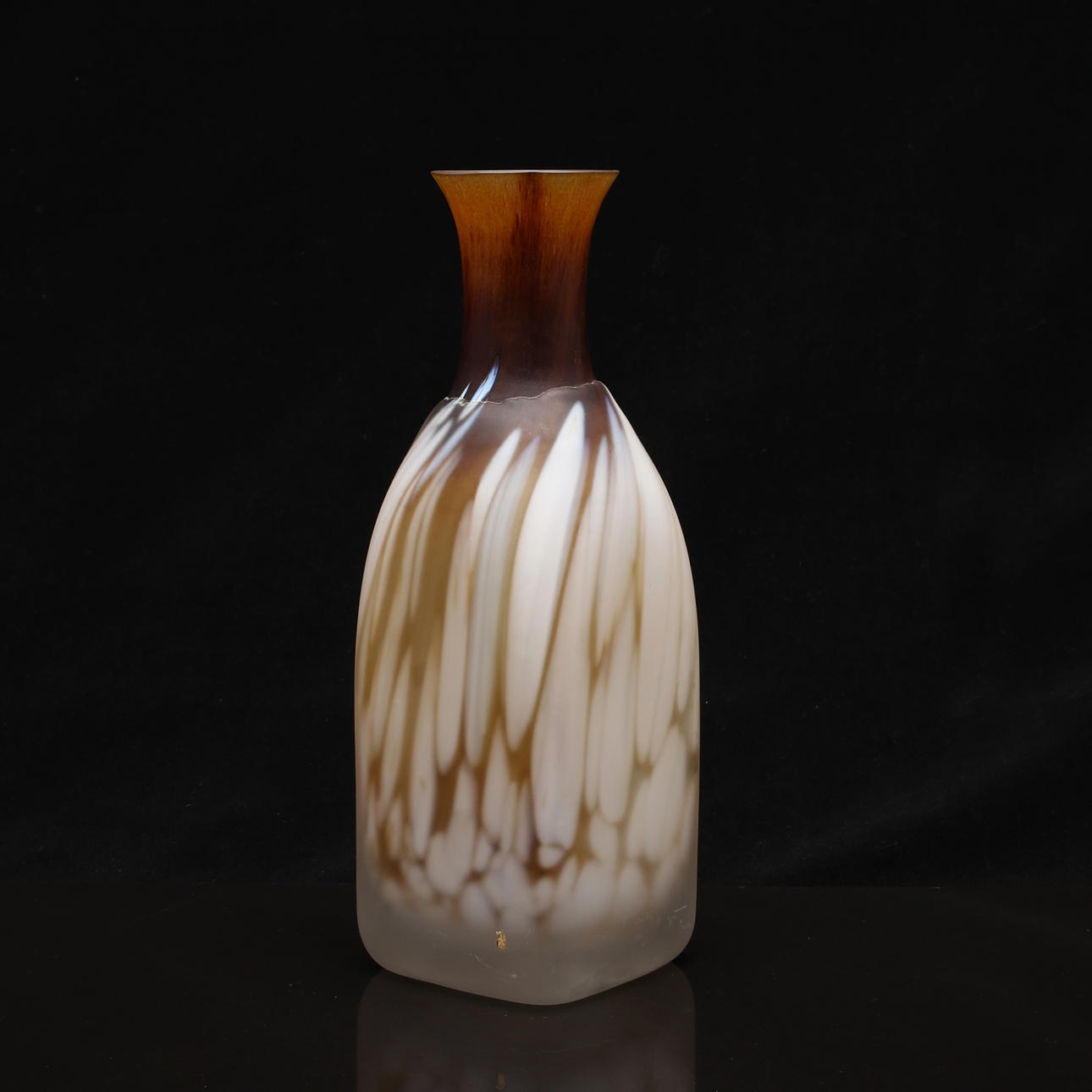 Glass vase, Monica Backström, Boda.