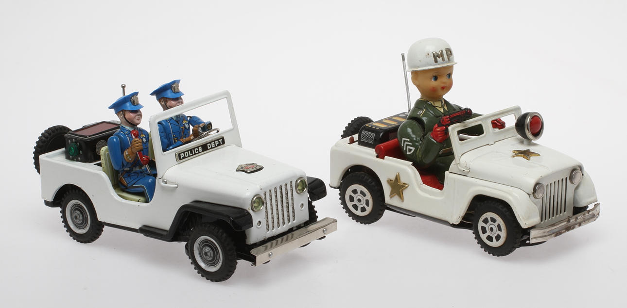 POLISBILAR 2 stycken, Civil T.N. Japan och MP made in Japan.