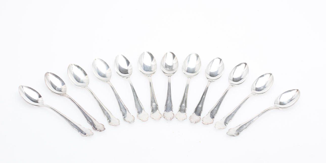 MOCKASKEDAR, 12 st, silver, "Disa", design Linus Holst, vikt ca 108,7 gram.