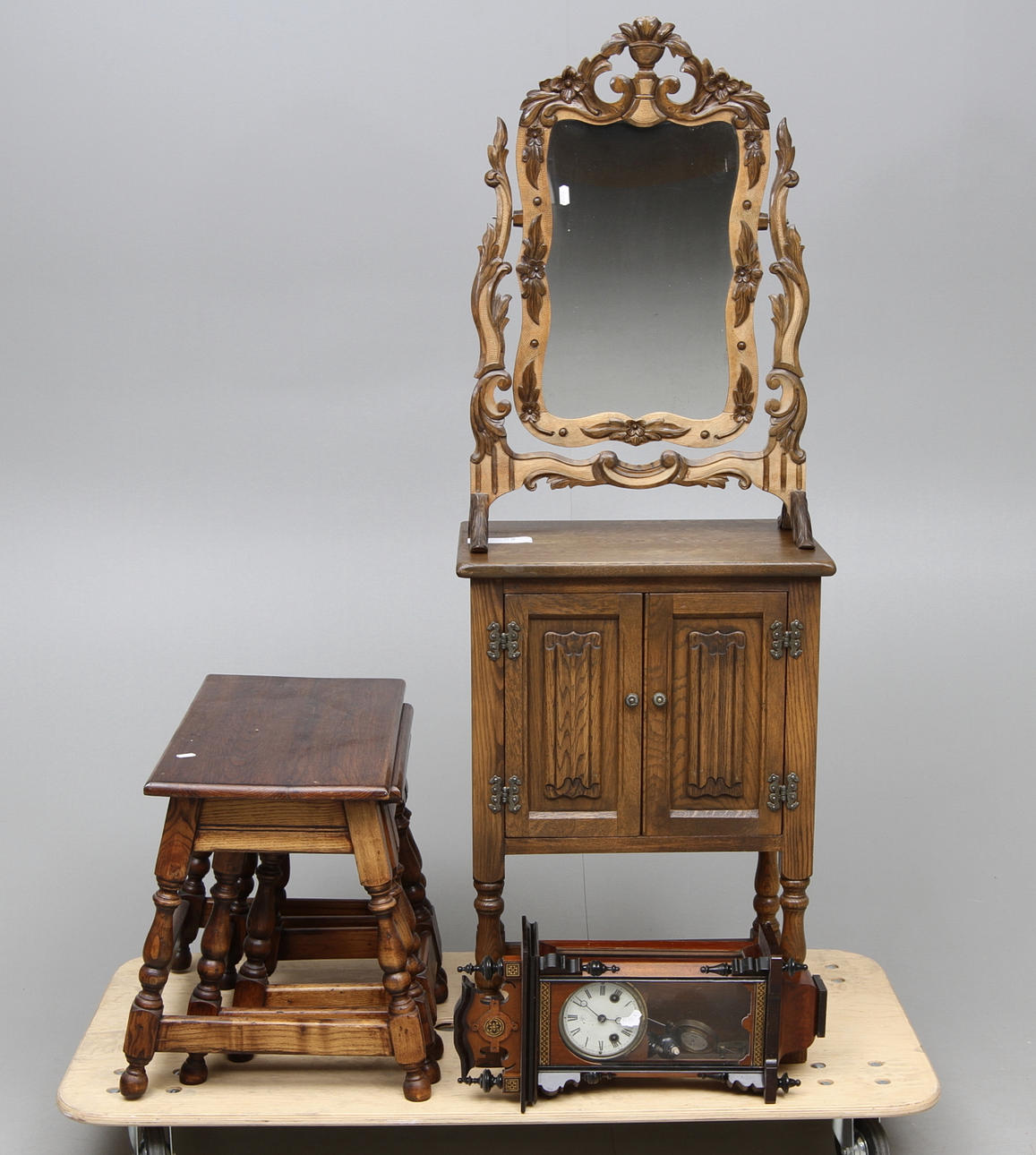 MÖBELPARTI, 4 delar, 1900-tal.