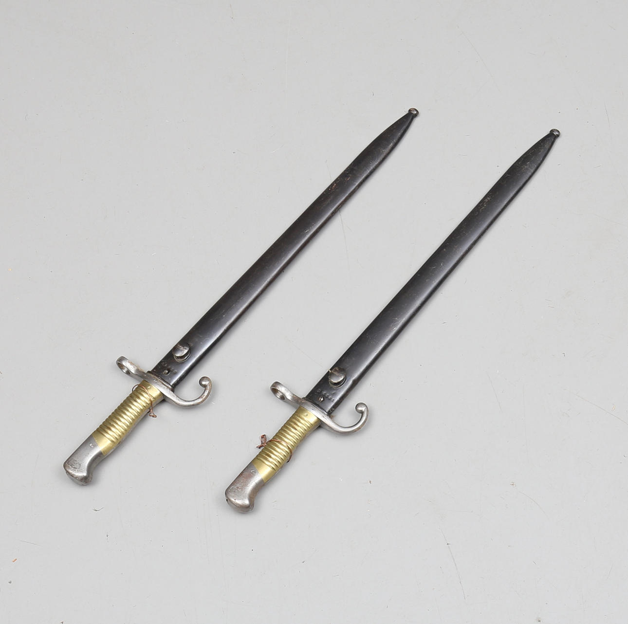 Bajonette, 2 Stück, Weyersberg, Kirschbaum & Co, Solingen, 1900.