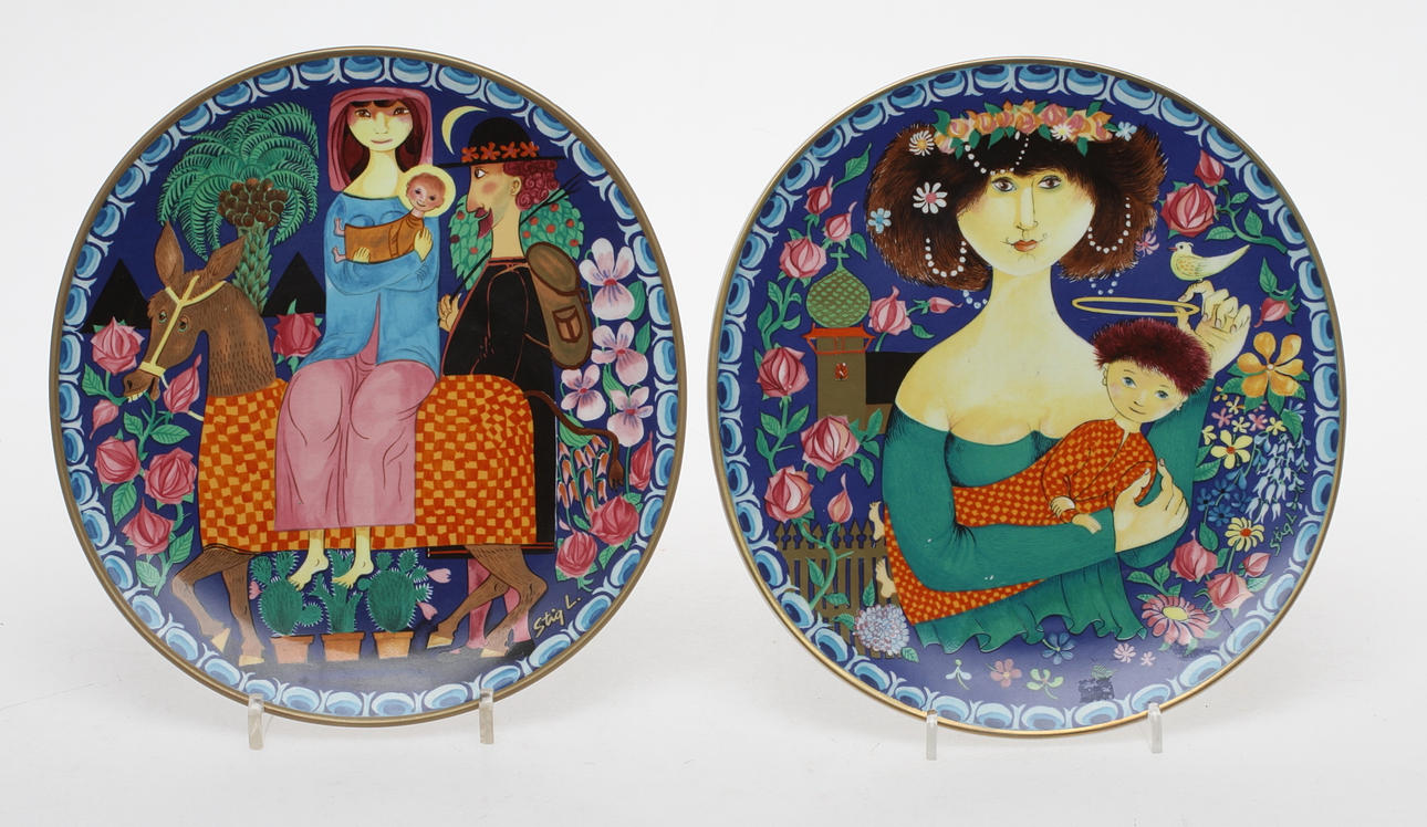 VÄGGFAT, 2 st, design Stig Lindberg "Christmas Art" Gustavsberg.