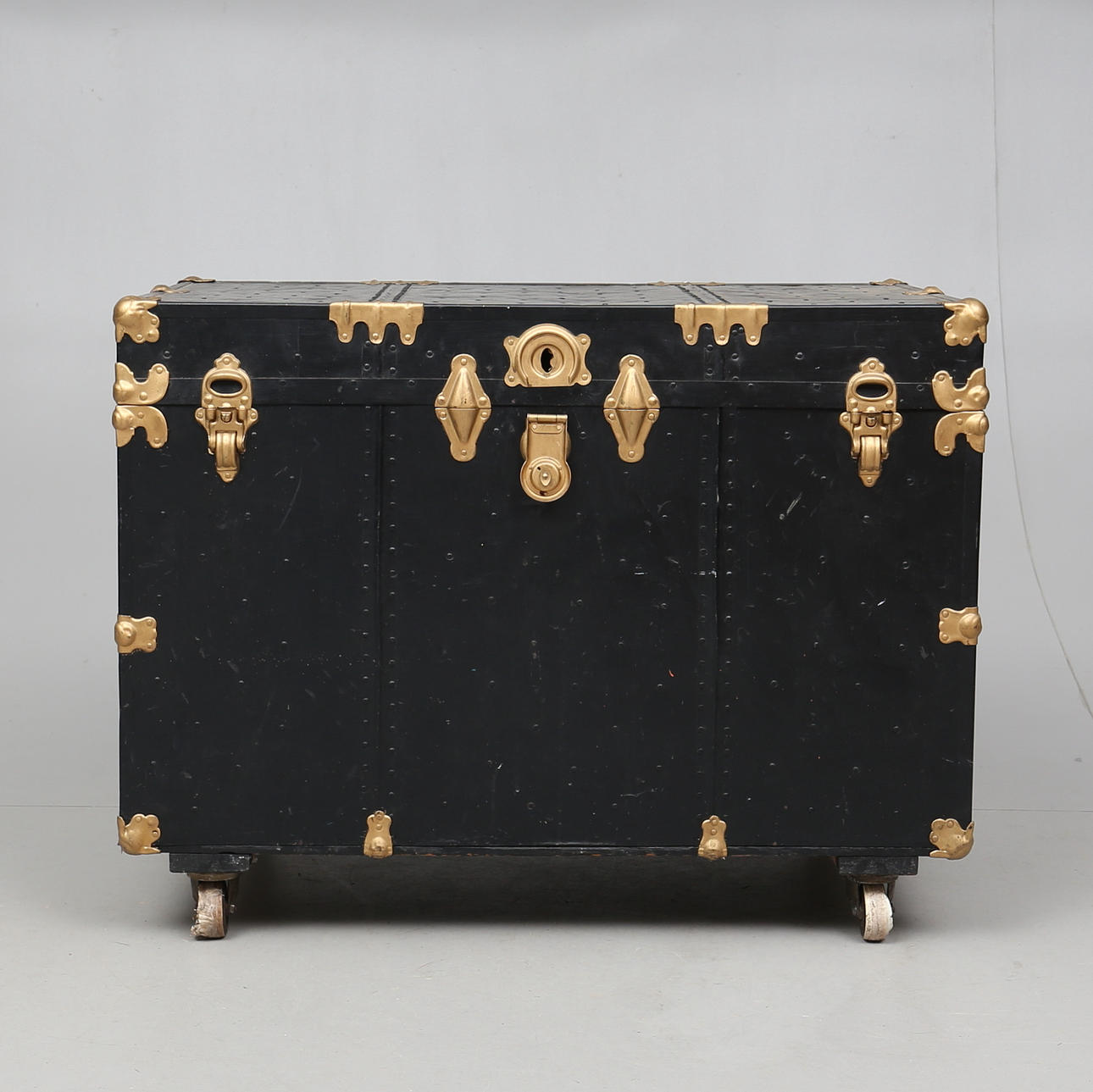 RESEKOFFERT, 1900-talets första hälft.