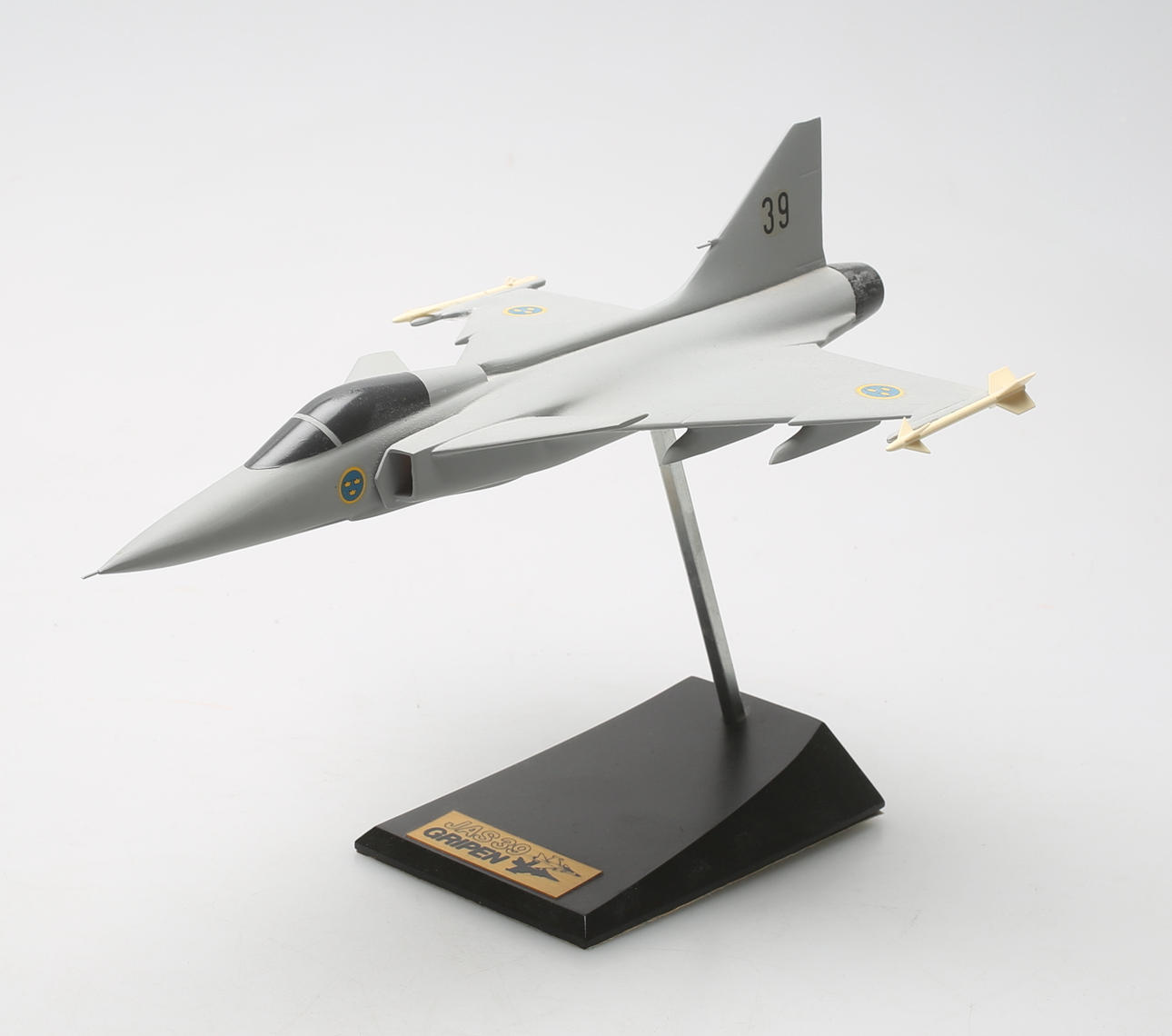 FLYGPLANSMODELL, Jas 39 Gripen.