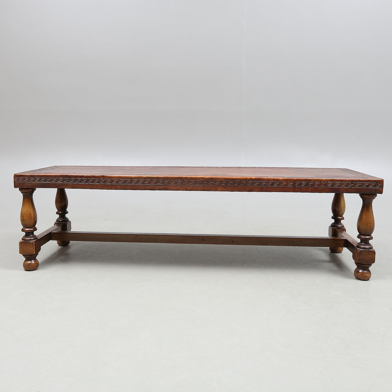 SIDEBOARD, läderklädd skiva, 1900-tal.