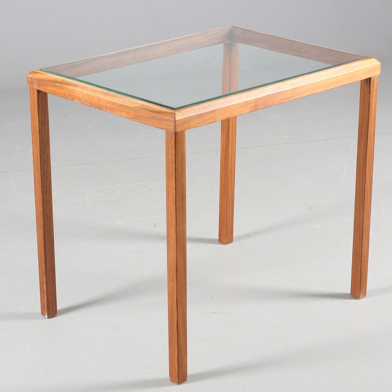 MESA AUXILIAR, madera/vidrio, 1900.