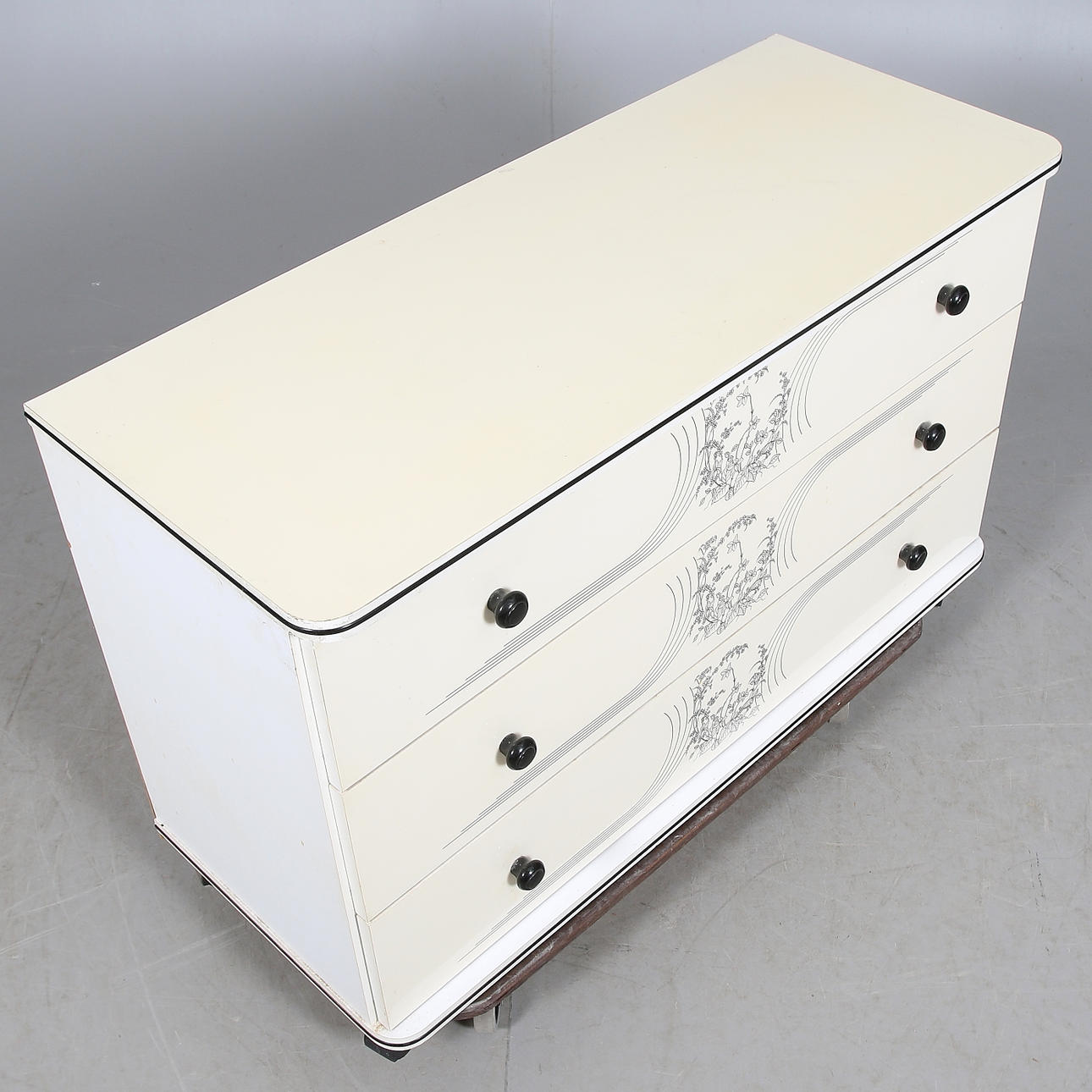 BYRÅ, plast, spånplattor, 1980-tal.