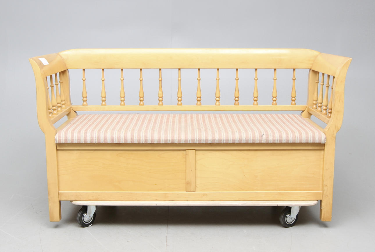 SOFFA, 1900 tal.