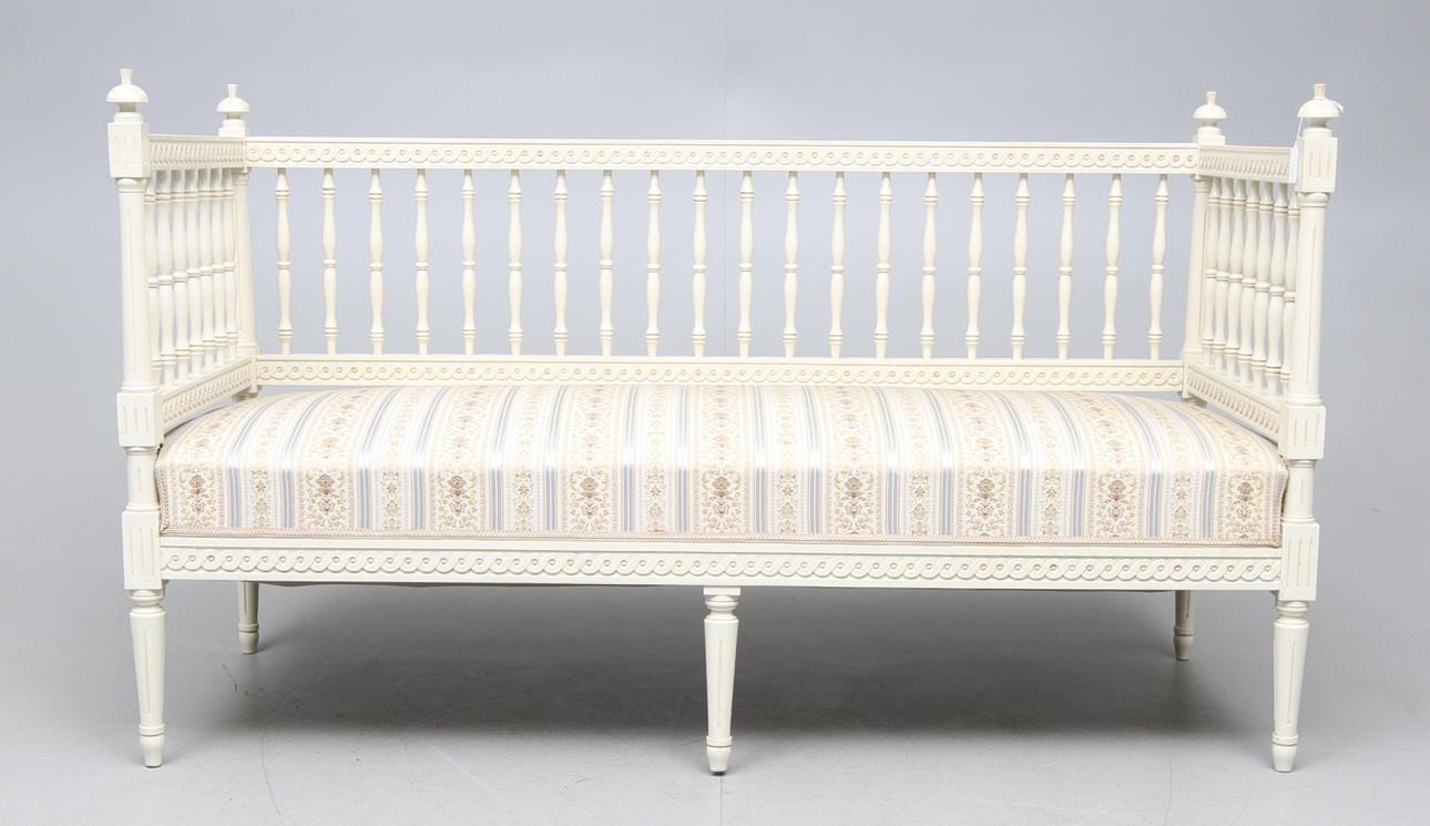 SOFFA, Gustavians stil, 1900 tal.