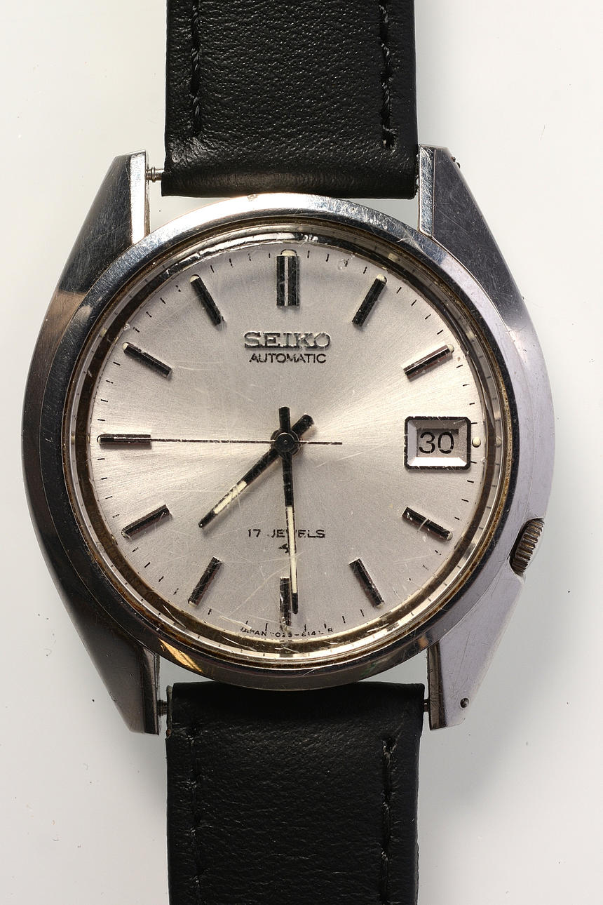 HERRARMBANDSUR, Seiko.