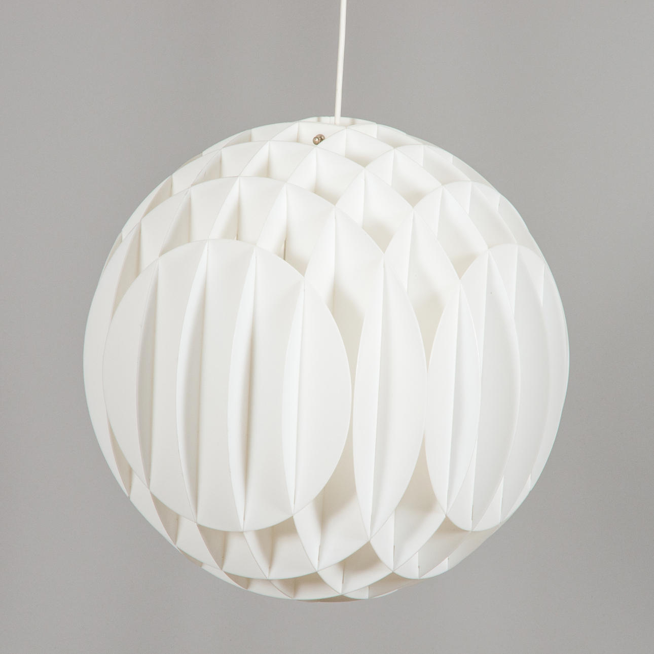 CEILING LAMP, white plastic, 2000s.