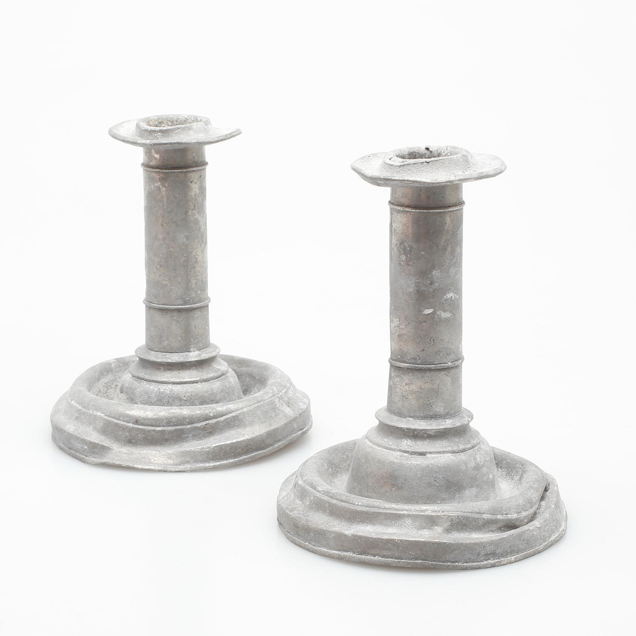 TENNLJUSSTAKAR, ett par, 1700-tal.