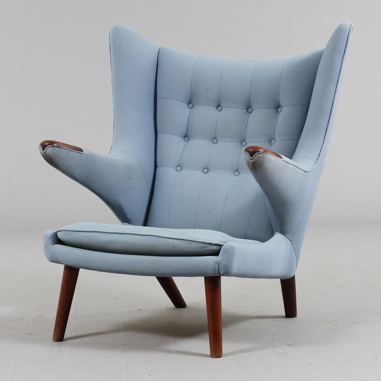 FÅTÖLJ "BAMSE". Hans J Wegner, Danmark.