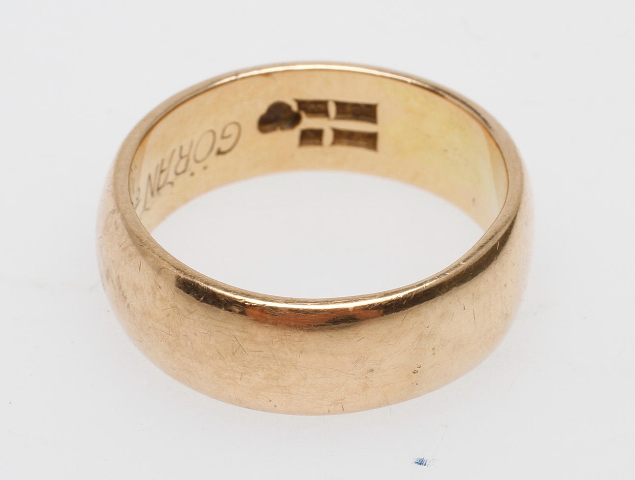 RING, 18k guld, vikt ca 9,8 gr.
