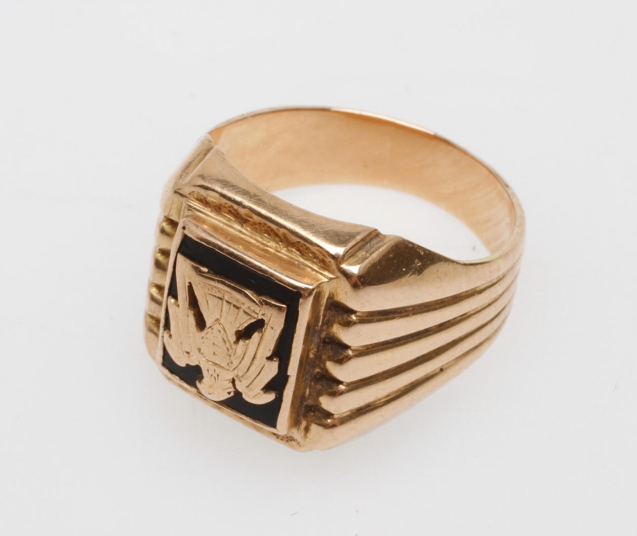 KLACKRING, 18k guld, vikt ca 8,4 gr.