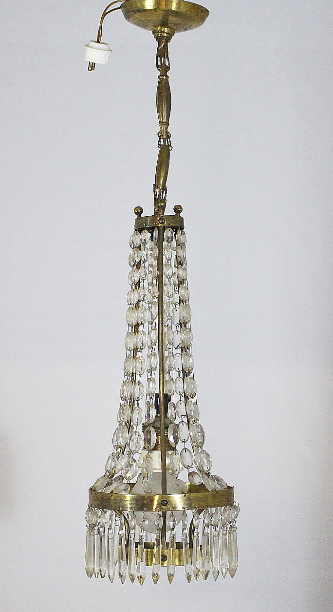 CRYSTAL CROWN, valopiste.