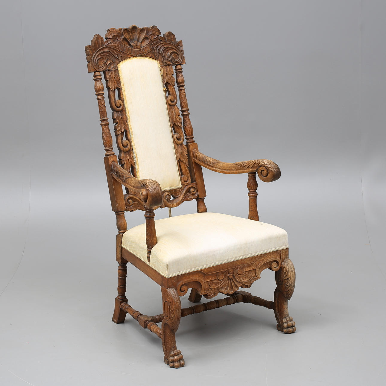 KARMSTOL, ek, barockstil, 1900-talets början.