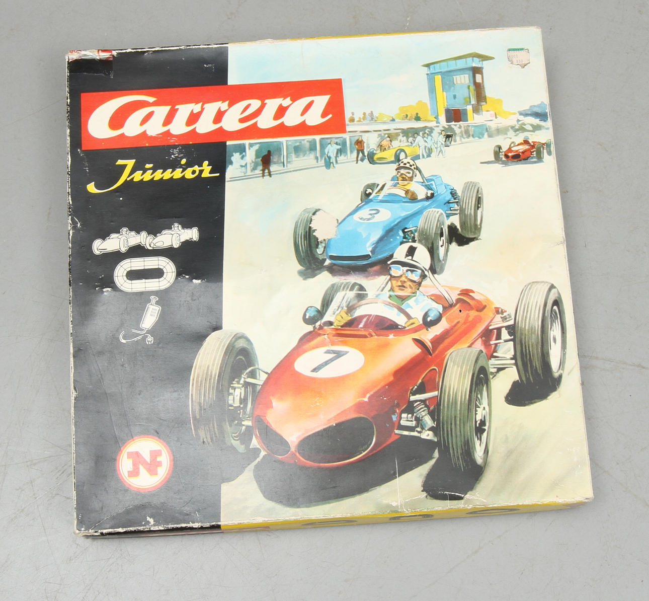 BILBANA CARRERA i originalkartong, 2 bilar, köraggregat och bandelar.