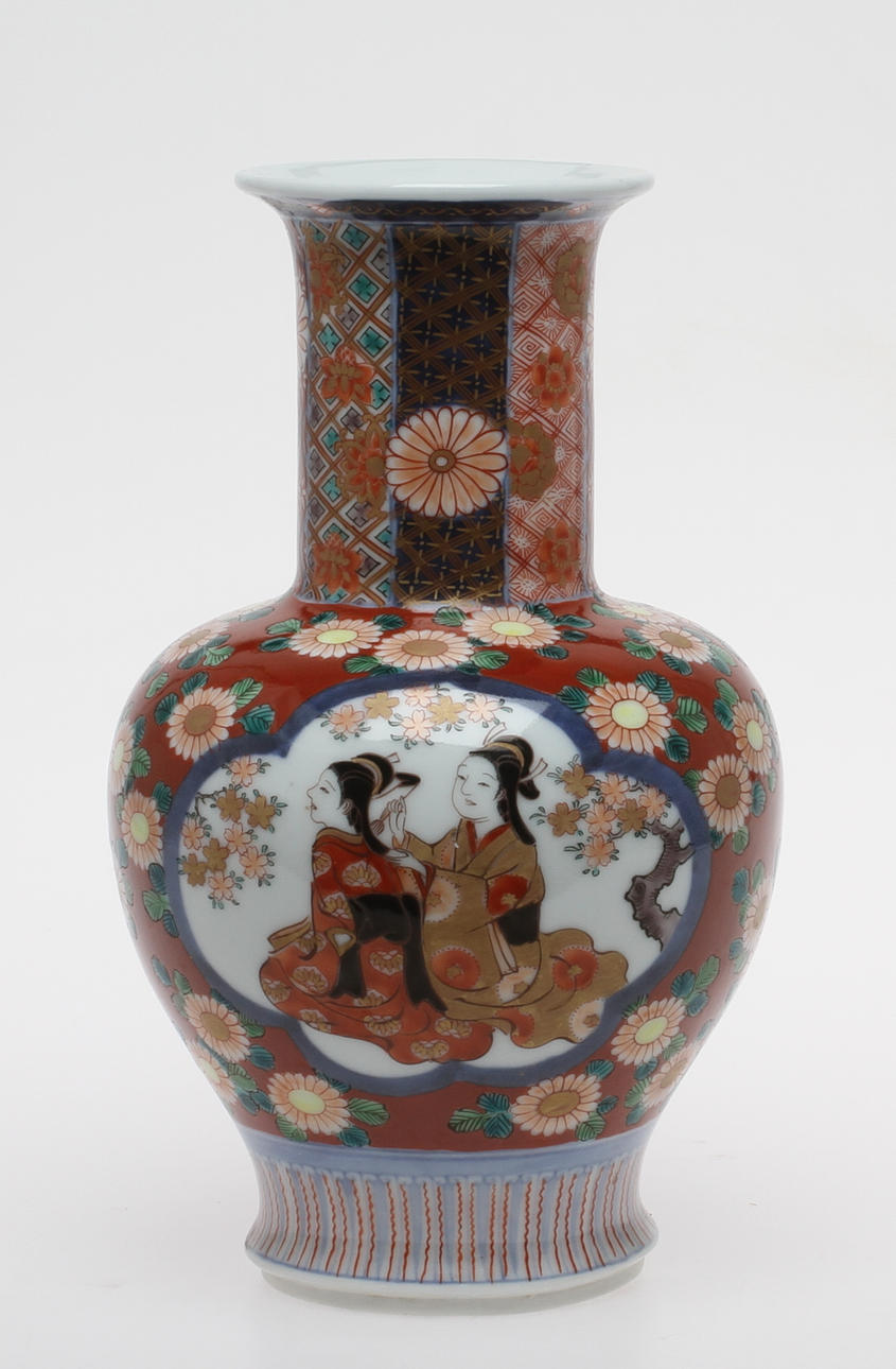 VAS, porslin, Japan, 1900-tal.