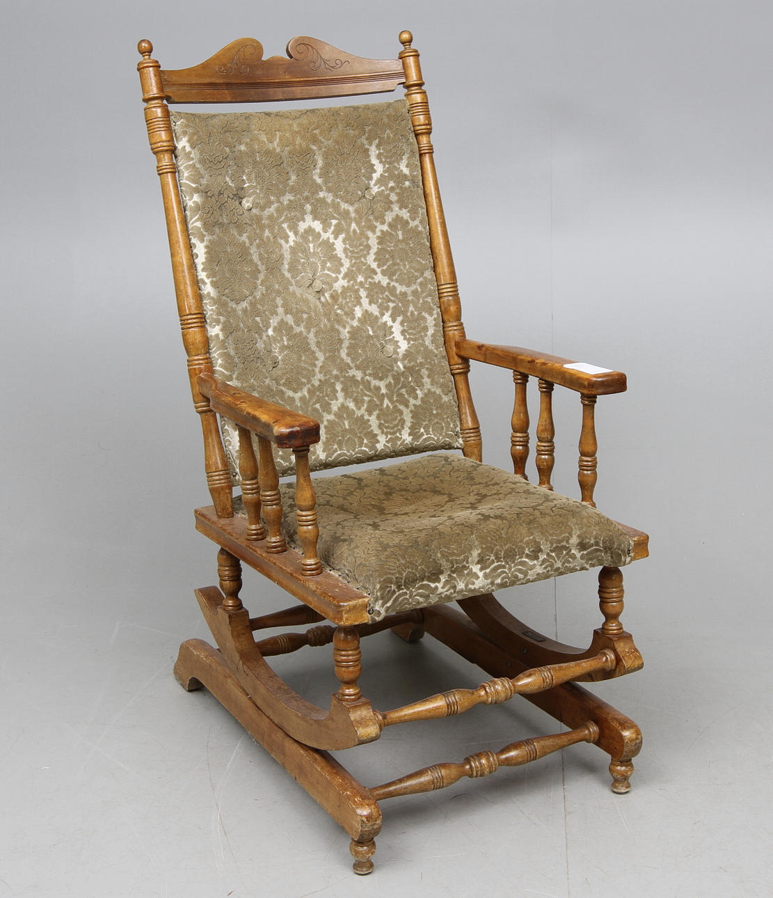 GUNGSTOL, sk amerikansk modell, 1900-tal.