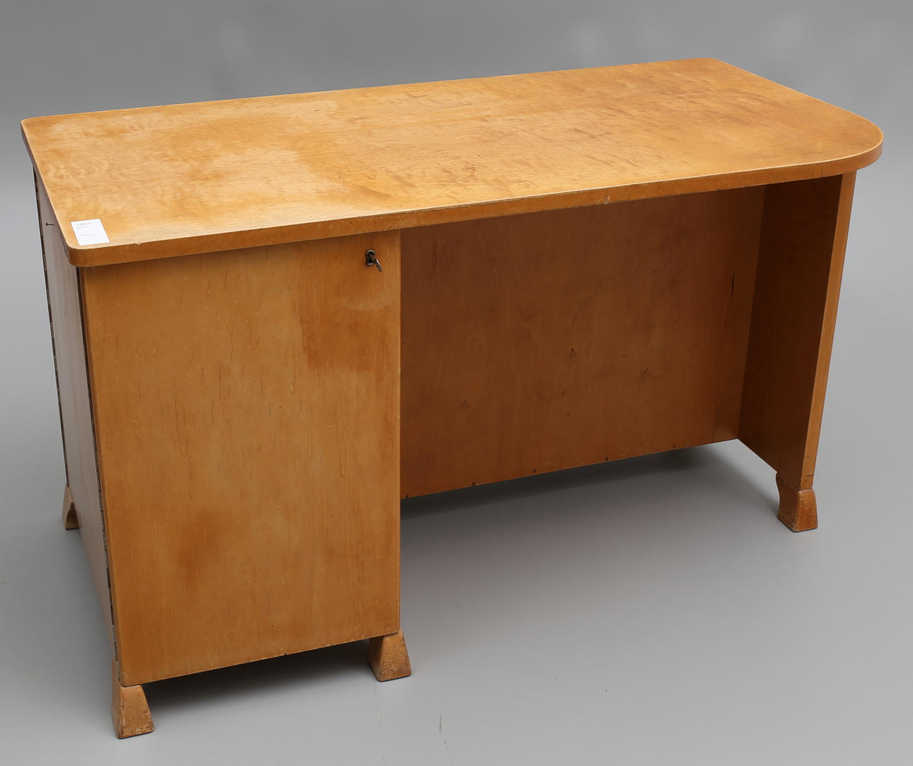 SKRIVBORD, 1900-talets första hälft.