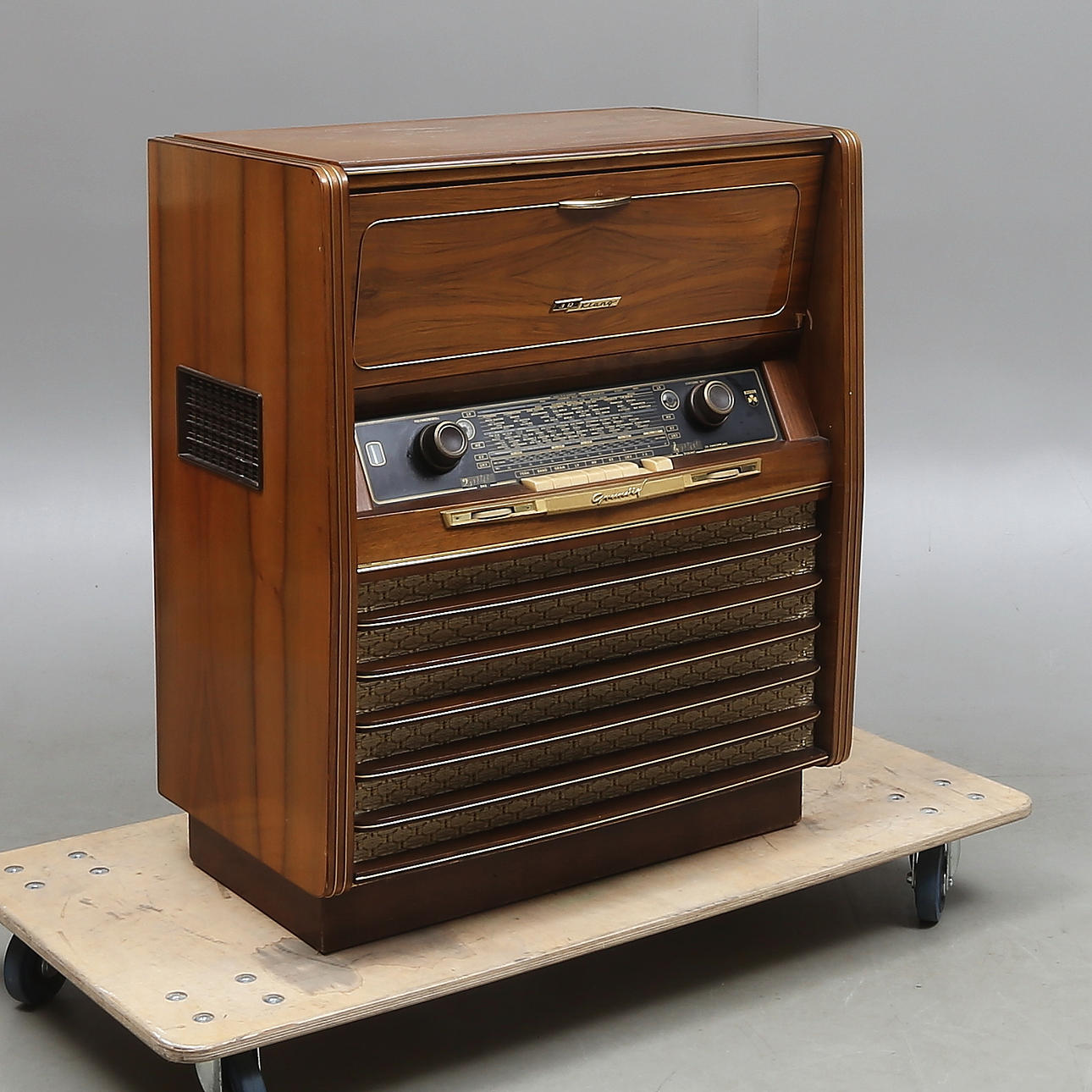 Funktelefon, Grundig, Deutschland, 1900.