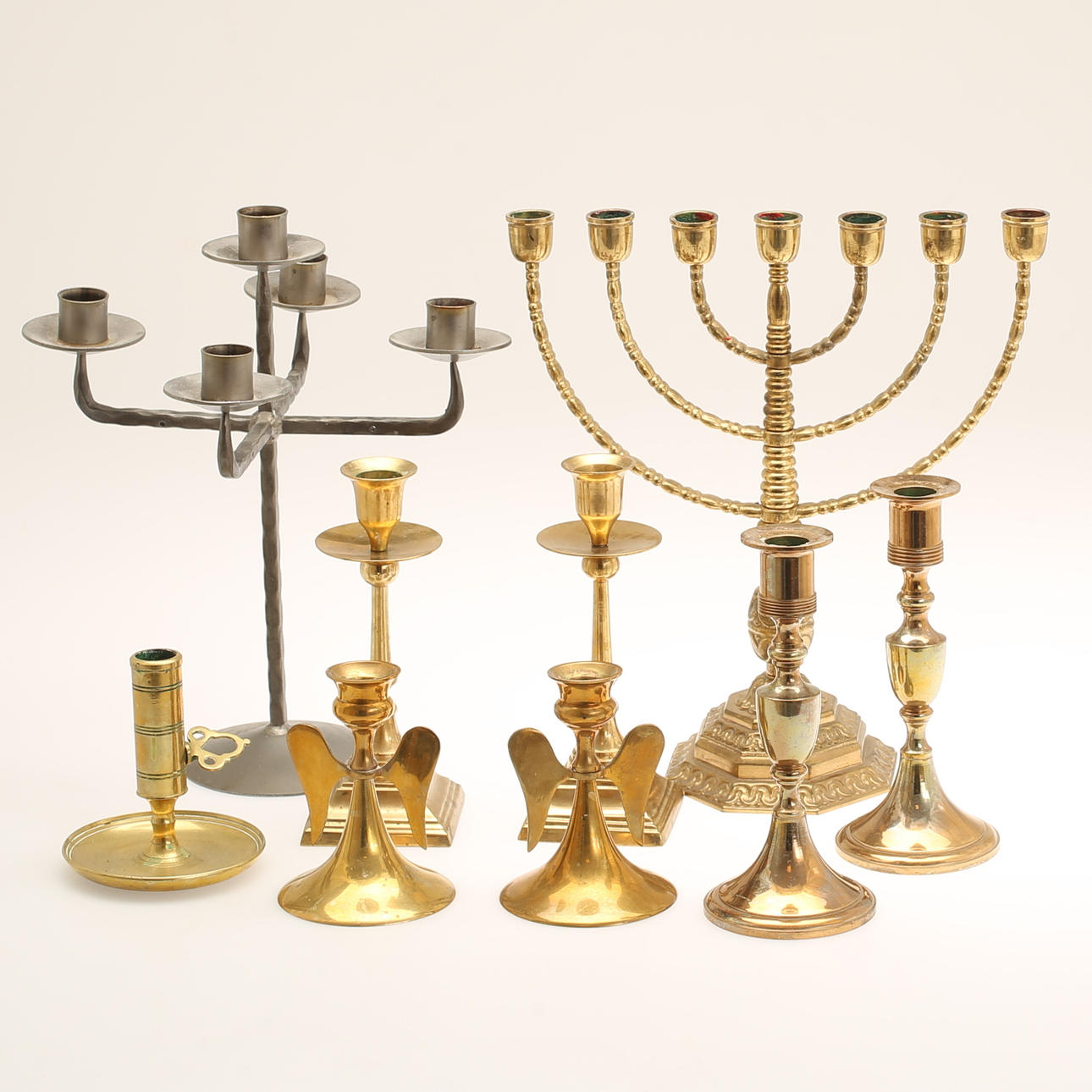 LJUSSTAKAR, 7 st. mässing. KANDELABRAR, 2 st.