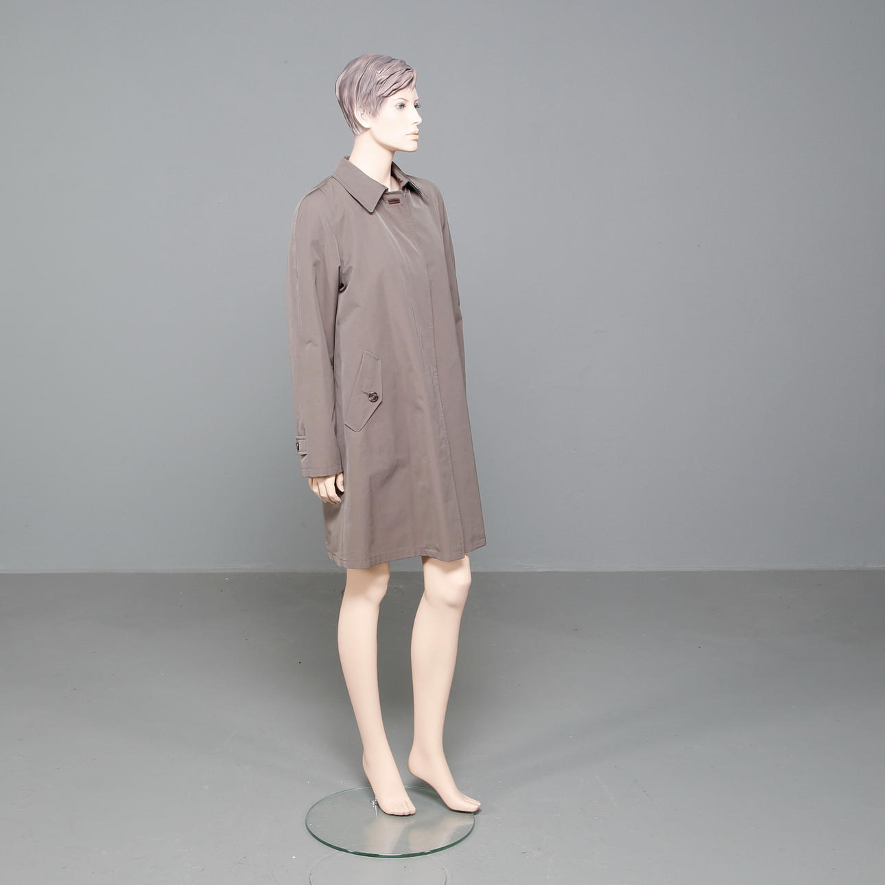 ABRIGO, gris, Schneider Salzburg.