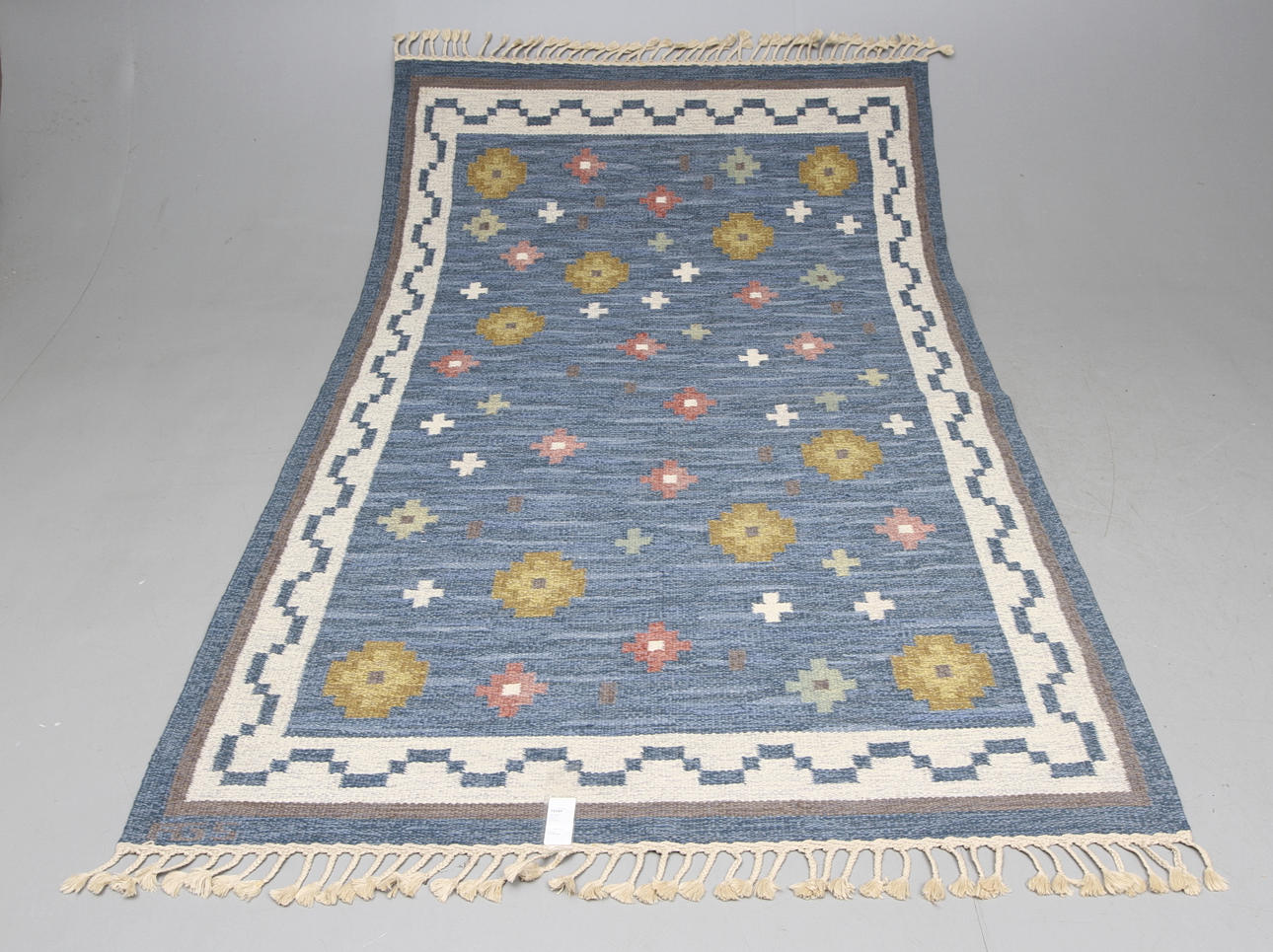 MATTA, röllakan, Anna Greta Sjöqvist, "Blomsteräng", 267 x 167 cm.