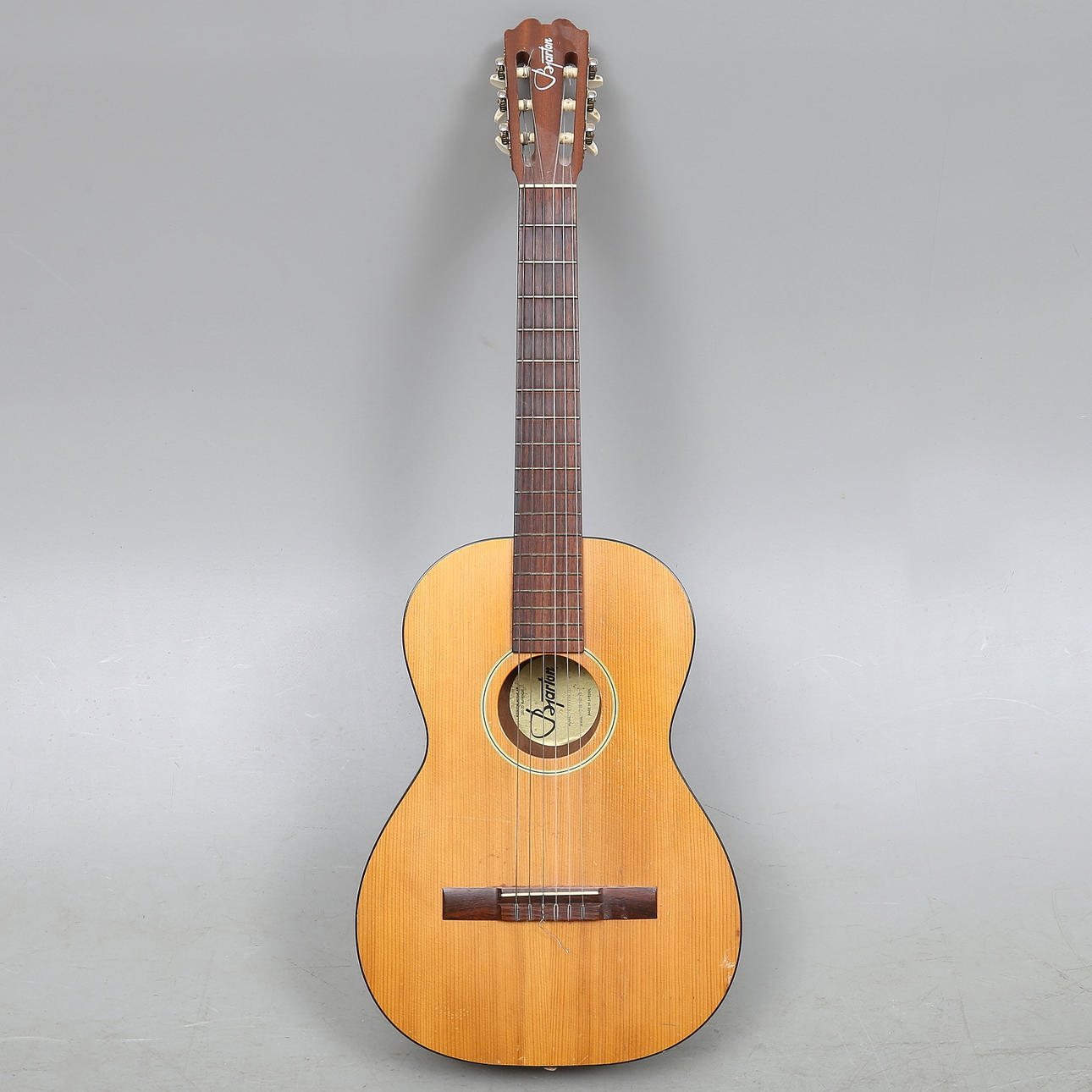 GITARR, modell "Carmencita", Bjärton.