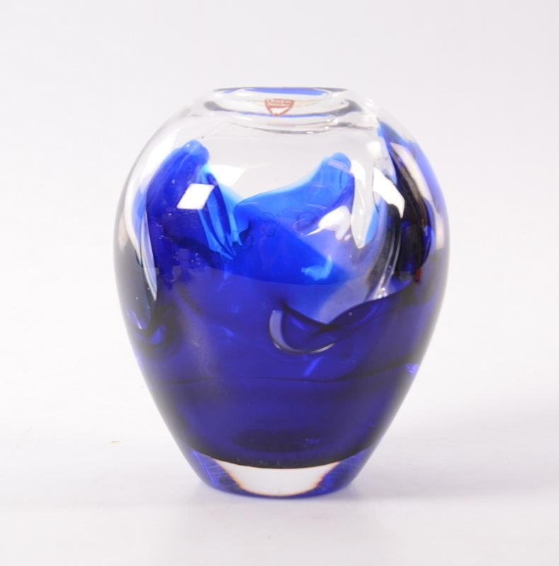 LARS HELLSTEN. Vas, glas, Orrefors, 1900-tal.