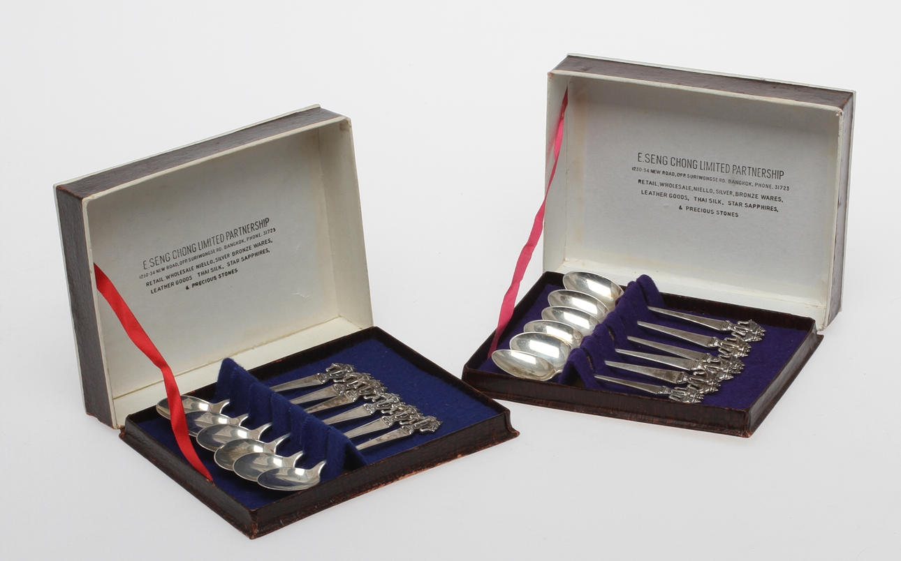 KAFFE/MOCCASKEDAR, 12 st, silver, stplm sterling Siam. Tot vikt 106 gram.