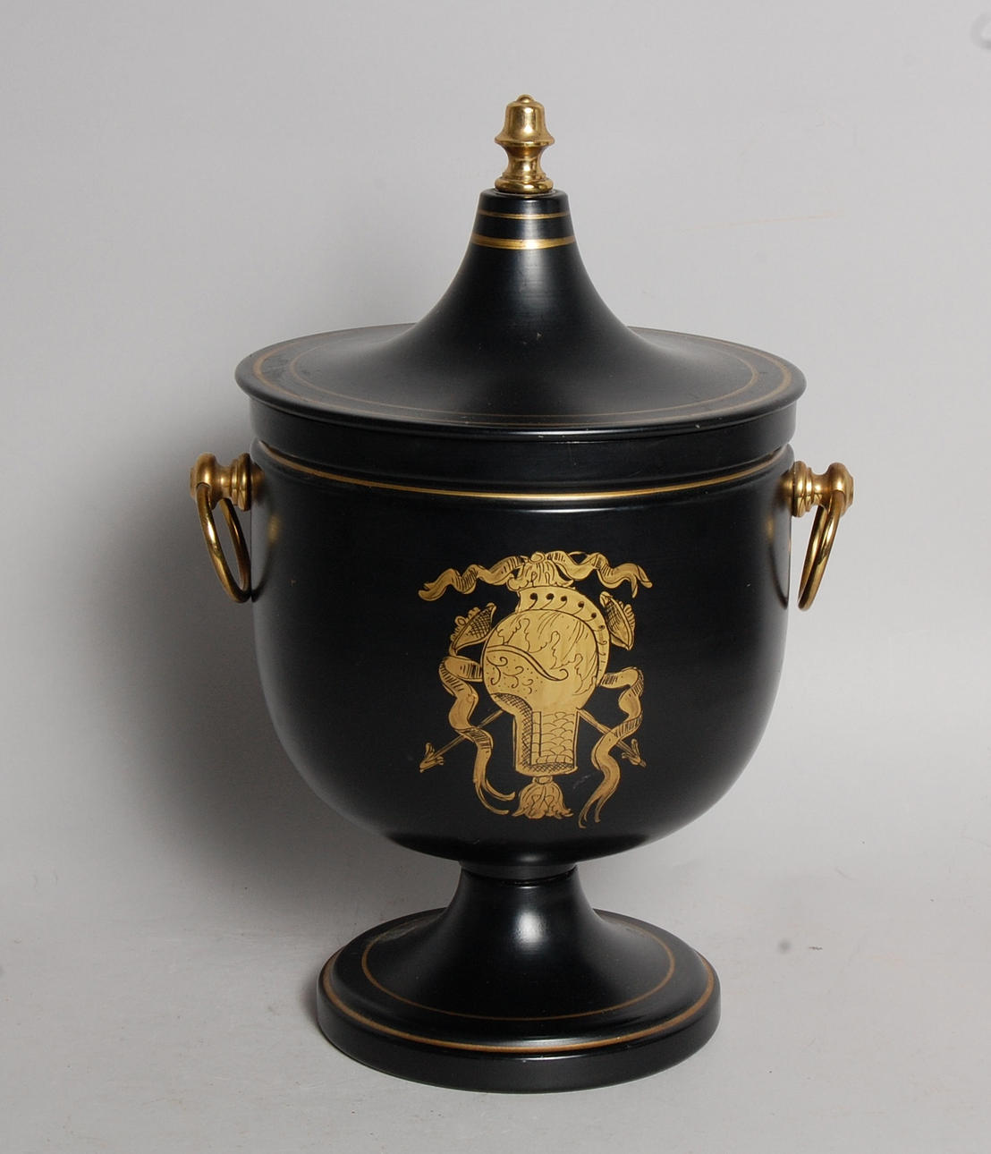 ISHINK, målad plåt, empirestil, 1900-tal.