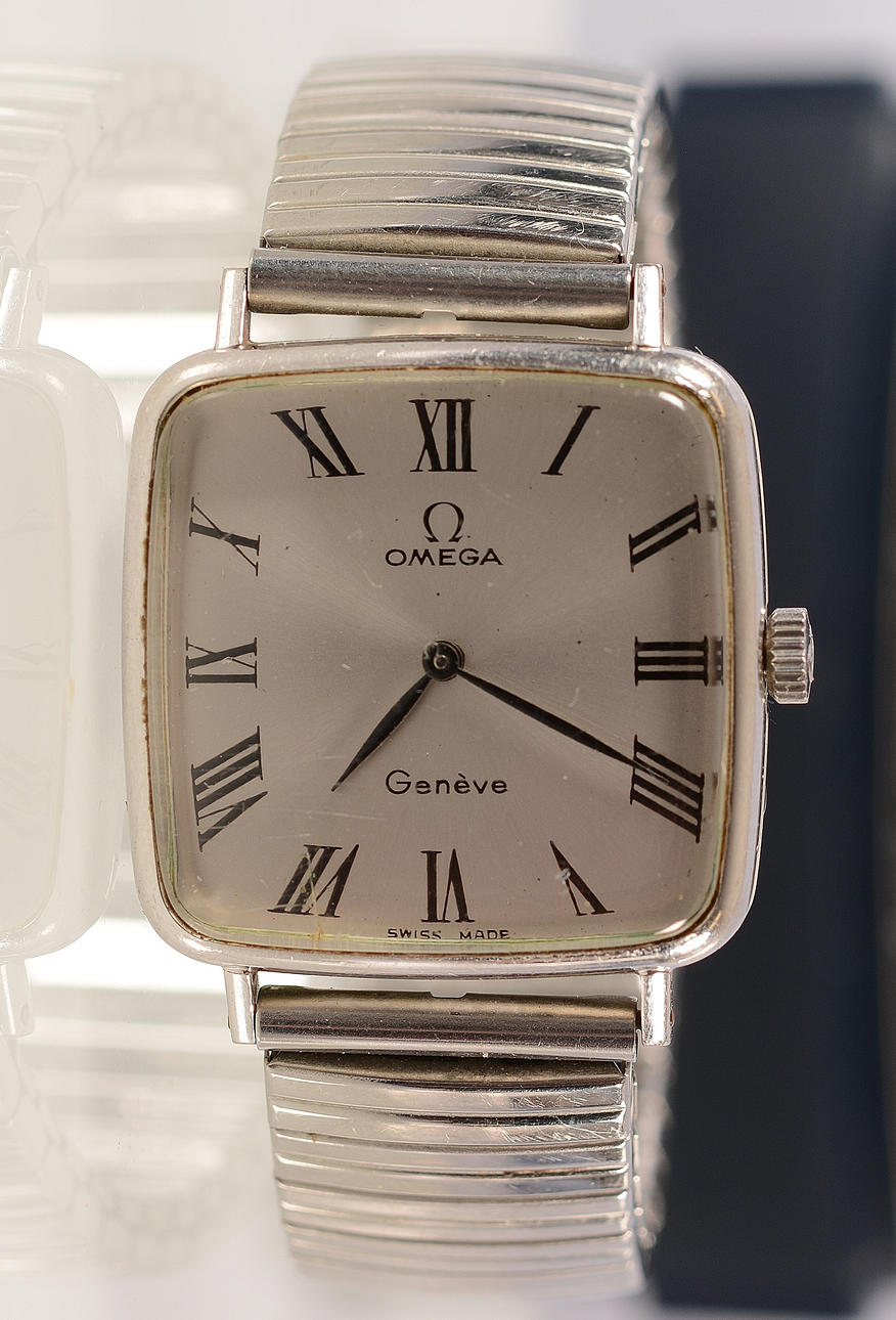 HERRARMBANDSUR, Omega, stål, 1900-tal.