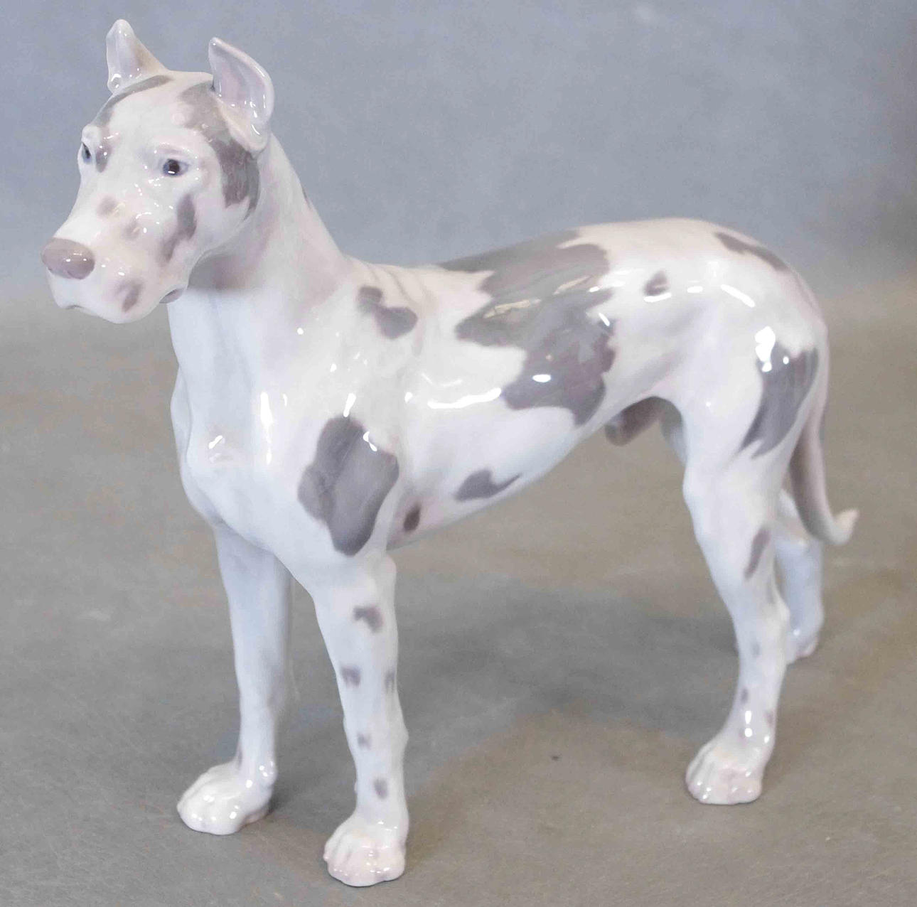 PORSLINSFIGUR, Bing & Gröndal, hund.