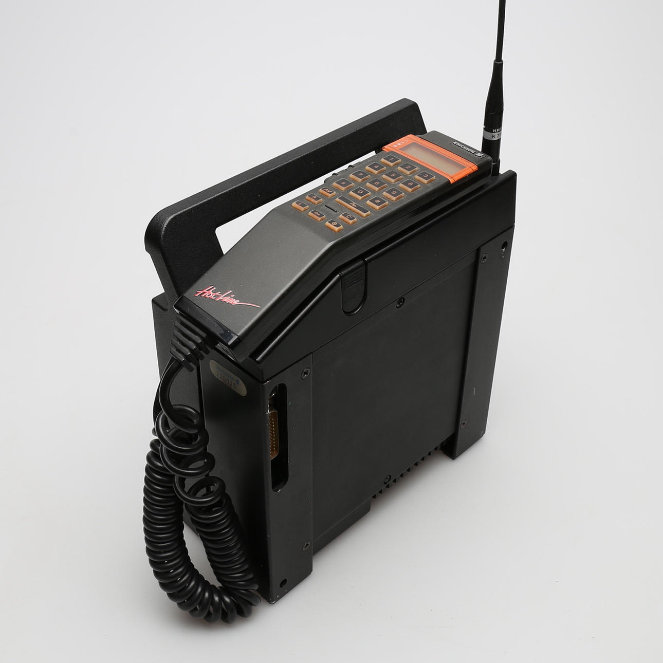 MOBILTELEFON, ERICSON, 1980-TAL.